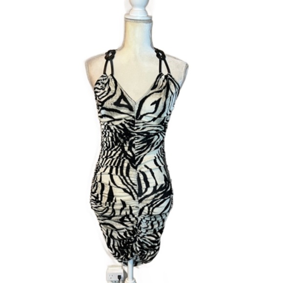 ⭐️3For$25 Papaya Bodycon Halter Dress - Picture 1 of 8